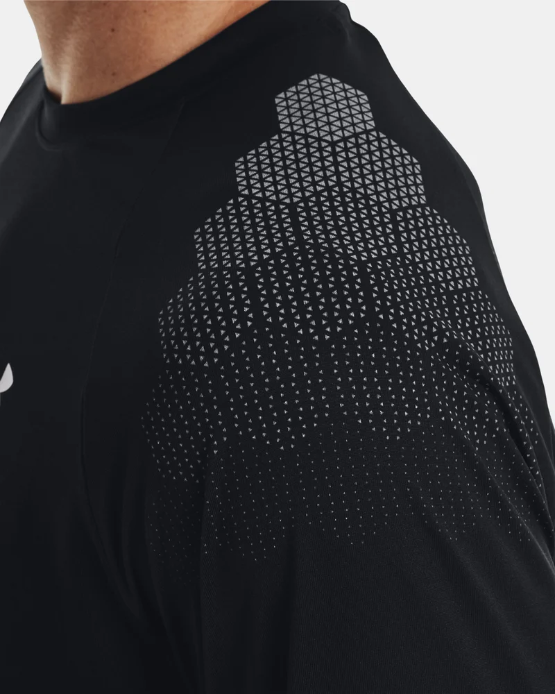 Under Armour Black Men's UA Armourprint Long Sleeve Sweatshirt for Men | Best Price UAE